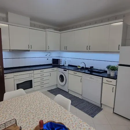 Appartement Almaré - T3 Em A 15 Min Da Da Falésia *