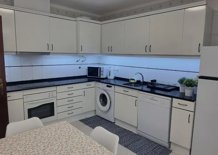 Apartment Almare - T3 Em A 15 Min Da Da Falesia *